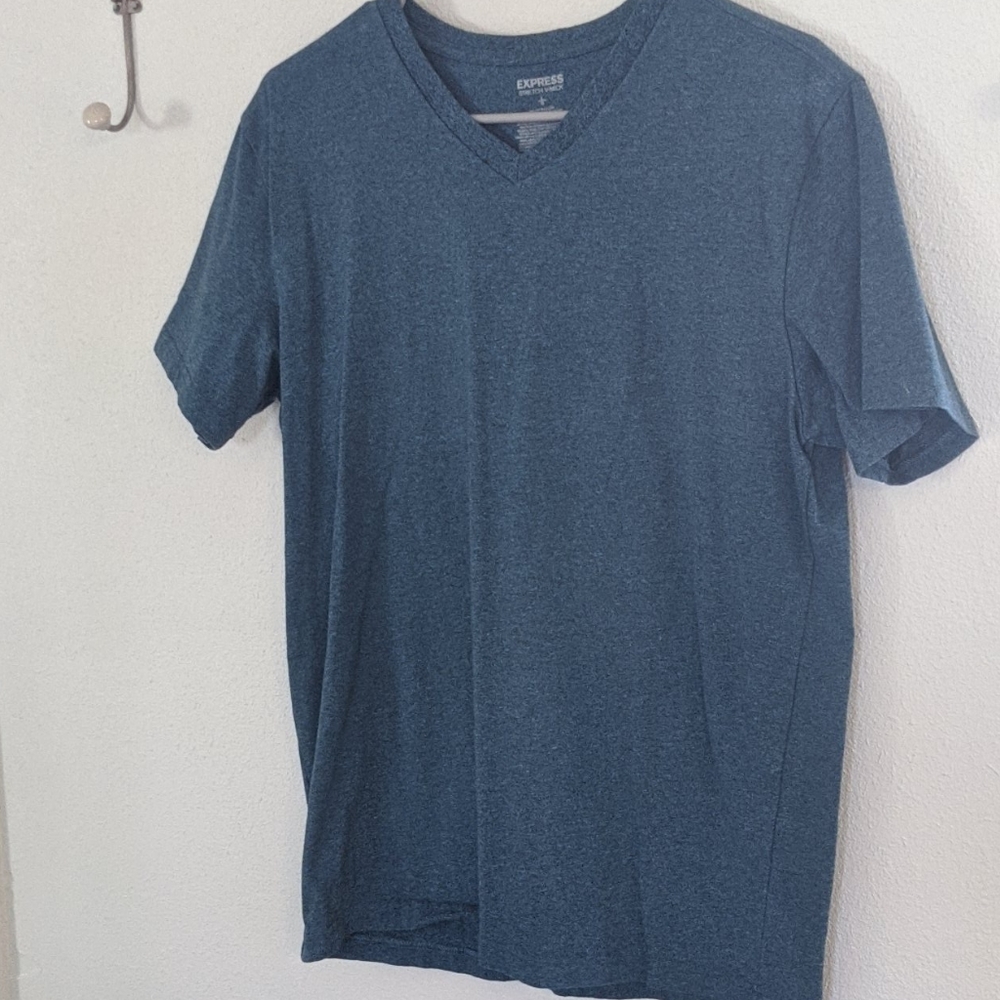 V-Neck T-shirt